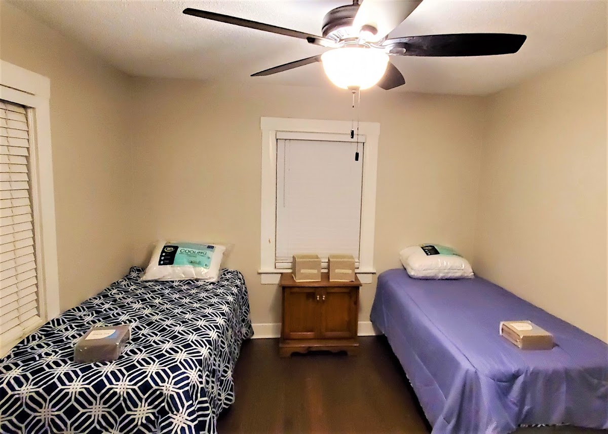 Sunrise Sober Living - Photo 4
