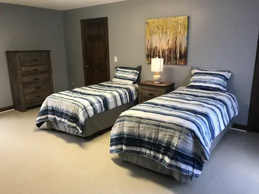 Freeman Sober Living - Photo 4