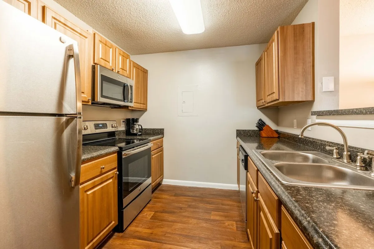 New Vision Recovery Residences - Photo 3